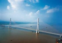 中国江苏南京长江第三大桥