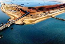 中国曹妃甸钢铁厂用地吹填工程