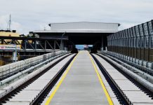 吉隆坡地铁二号线项目完成疏散平台盖板施工