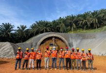 马东铁六分部举行6#隧道进洞开工典礼