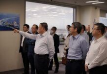 中交集团主要领导春节期间到菲律宾帕赛吹填发展项目开展慰问活动