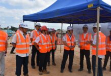 孔琦到马东铁项目十分部调研施工生产情况