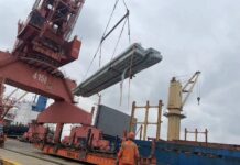 马东铁第十分部第一条轨枕生产线设备顺利进场