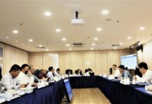 张晓强到南太区域管理中心调研