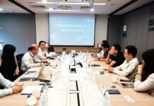 南太区域管理中心与中信保开展业务交流