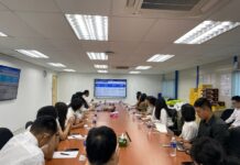 清华大学“策马砼新”支队到新加坡大士综合废物处理设施项目开展实践活动