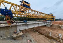 中交马东铁六分部关丹制梁场架梁突破1000片大关