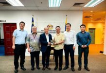 马建华拜访马来西亚科学、技术与创新部部长