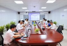 中交马东铁项目副总经理叶笑阳一行到十分部铺轨工程调研指导工作