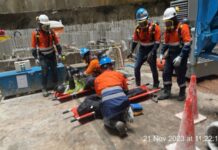 新加坡公司组织大士供水回收厂2A标段项目开展应急演练