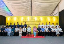 中交集团主要领导出席马来西亚东海岸铁路项目轨道工程启动仪式