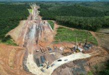 马东铁六分部C段ROB 30#首桩成功浇筑