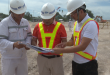 中国港湾南太区域总经理马建华到瑙鲁项目检查指导