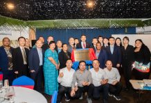 中国驻瑙鲁使馆举行复馆仪式