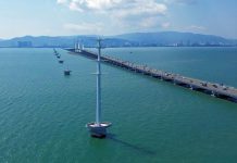 马来西亚槟城275kV跨海输电线路项目 完成首个铁塔安装