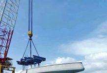 马来西亚槟城275kV跨海输电线路项目完成全部海上维护平台吊装