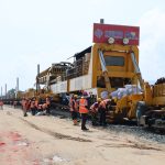 再出发!马东铁十分部启动马兰至文冬段长轨直铺