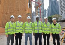 公司副总经理许华江到新加坡调研并开展项目检查督导