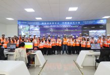 马来西亚国家银行副行长阿德南·再拉尼到中交马东铁项目十分部观摩调研