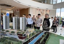 印尼住房与安居部副部长法赫里·哈姆扎一行考察中交雅园项目