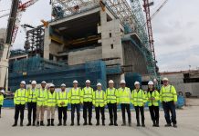 中交集团总会计师刘正昶到新加坡大士综合废物处理设施项目调研