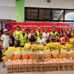 融入当地 践行责任–菲律宾巴万项目到当地社区开展慰问